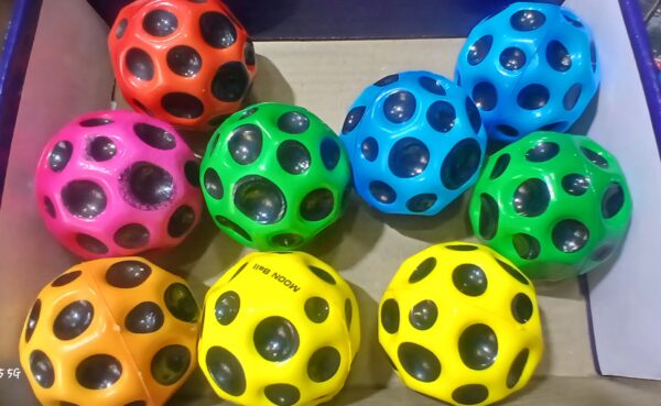 Bouncy Moon Ball